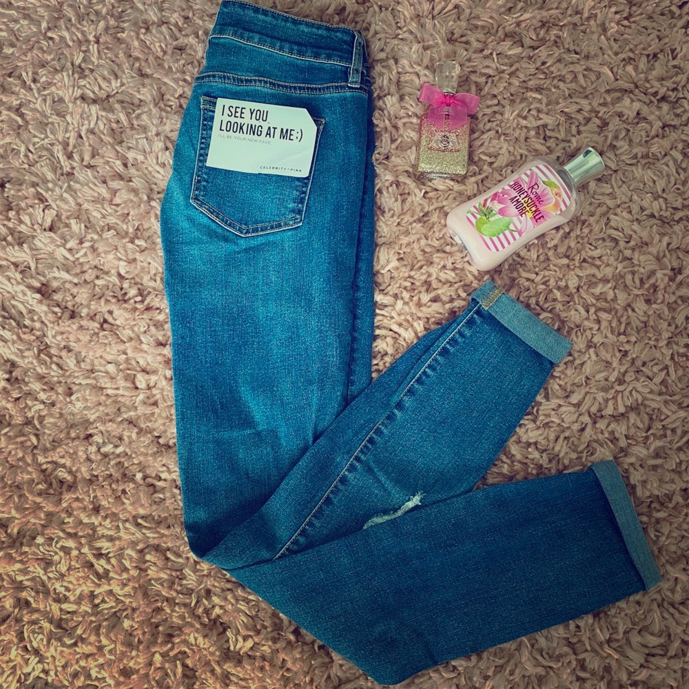 Mid rise ankle skinny jeans